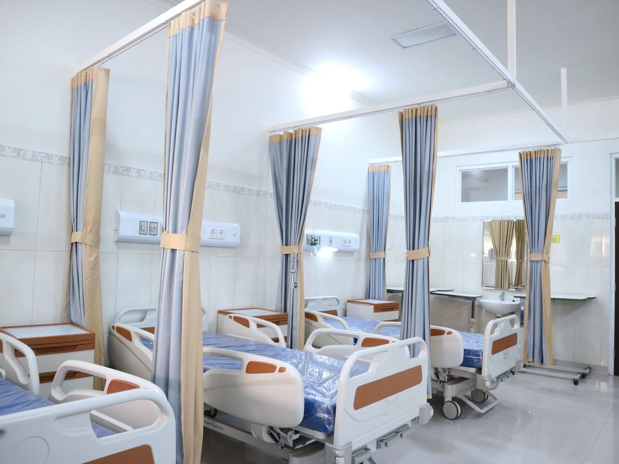 Modern patient ward